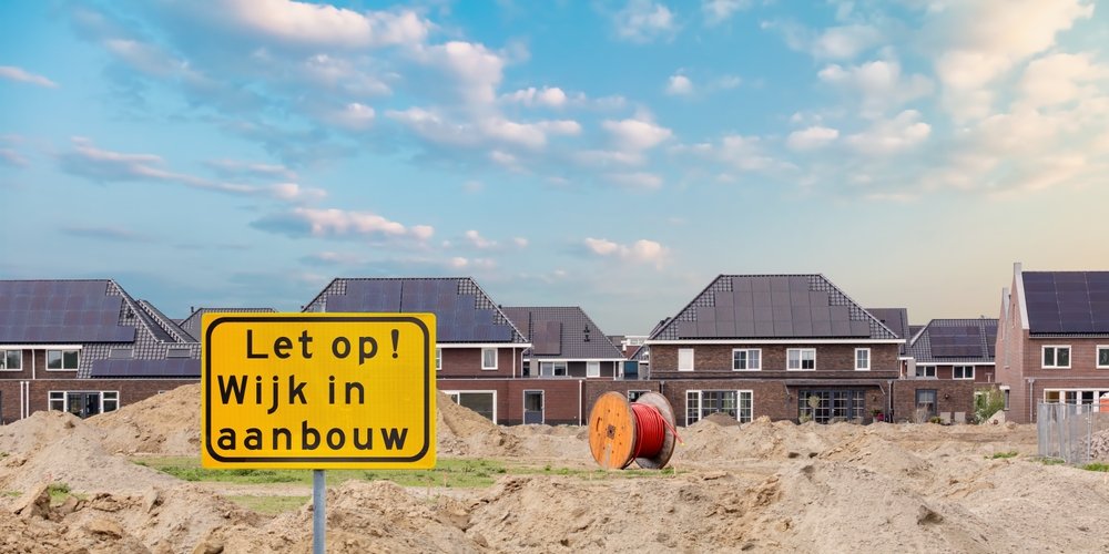 Renovlies voor nieuwbouw in Zoetermeer. Krijg 10% korting op het behangen en sauzen van wanden.